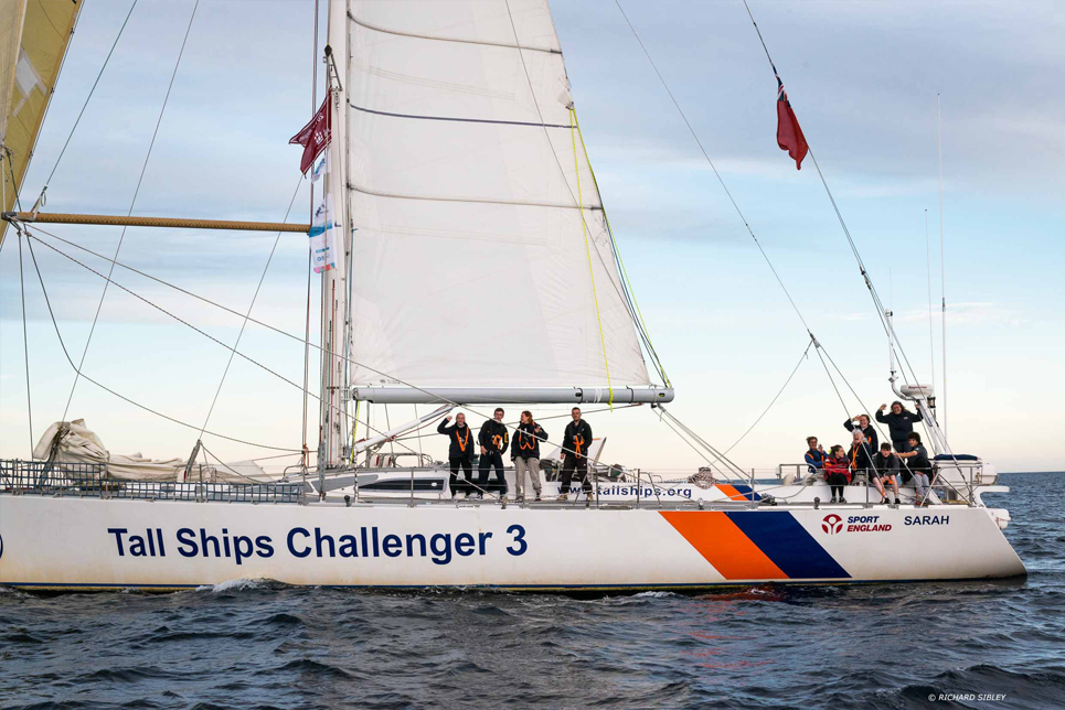 challenger 72 yacht